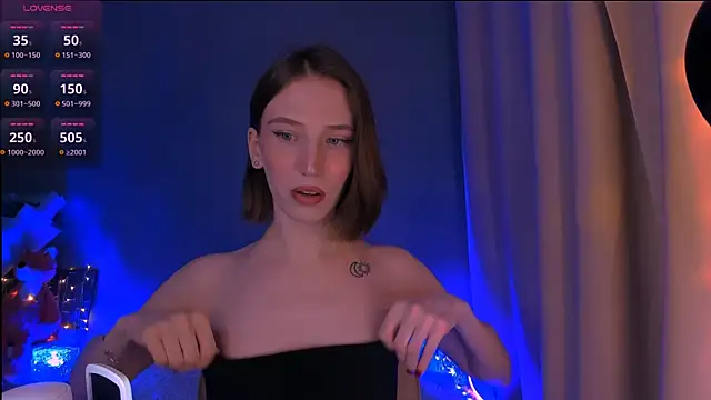 Snapshot of ellaamber chatting on 14, 3, 2025 ellaamber online show from 14, 3, 2025