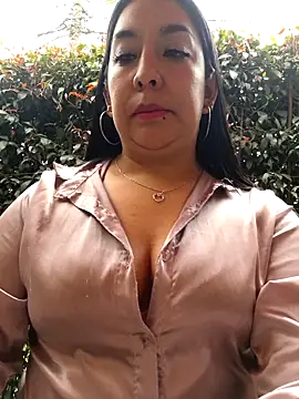 Snapshot of Bella_keny chatting on 7, 2, 2026 Bella keny online show from 7, 2, 2026