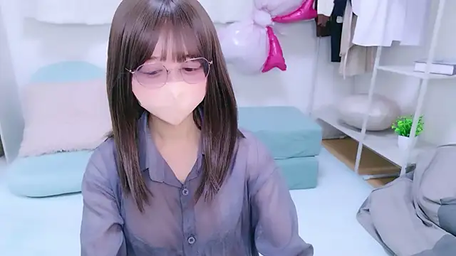 Snapshot of chihiro_ri chatting on 29, 6, 2026 chihiro ri online show from 29, 6, 2026