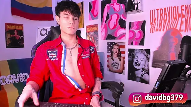 Snapshot of cinnamon_boyxxx chatting on 2, 3, 2025 cinnamon boyxxx online show from 2, 3, 2025