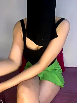 Snapshot of Jumanaa chatting on 15, 9, 2025 Jumanaa online show from 15, 9, 2025