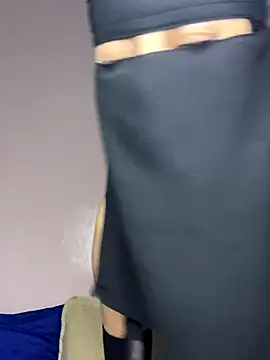 Snapshot of Jumanaa chatting on 4, 12, 2025 Jumanaa online show from 4, 12, 2025