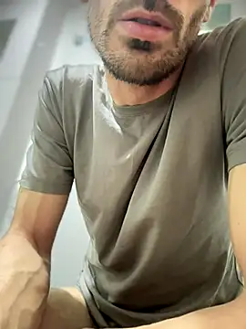 nicolaaaaas online show from 2, 10, 2025