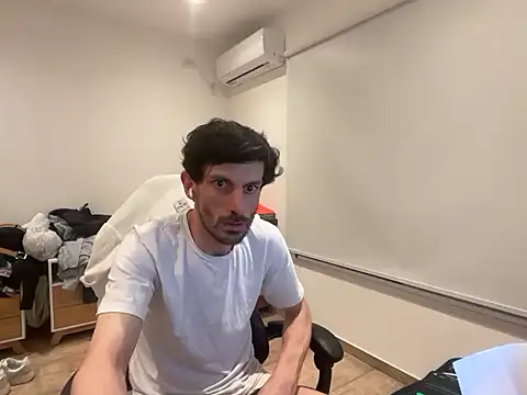 nicolaaaaas online show from 17, 10, 2025