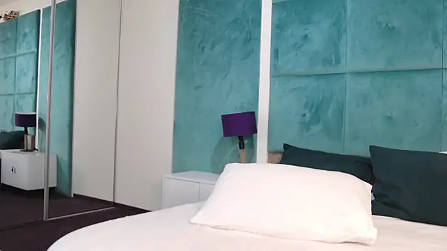 Snapshot of BriannaHart chatting on 30, 1, 2025 BriannaHart online show from 30, 1, 2025