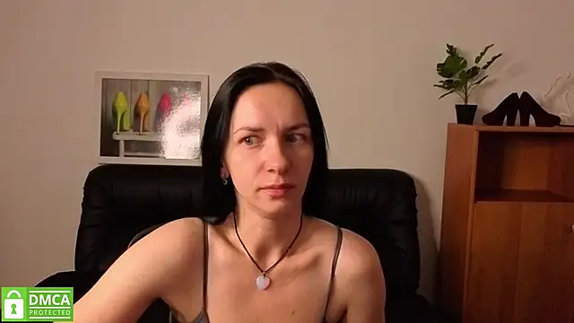 annakillianox online show from 24, 6, 2026