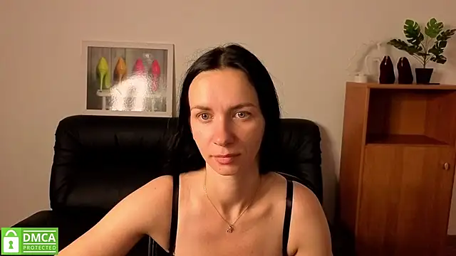 annakillianox online show from 10, 7, 2026