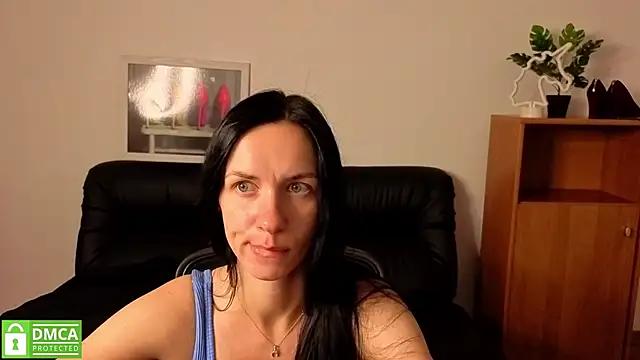 annakillianox online show from 13, 7, 2026