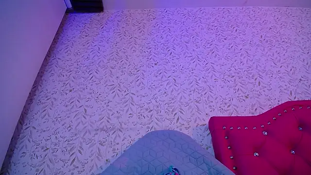 luly pink online show from 29, 11, 2025