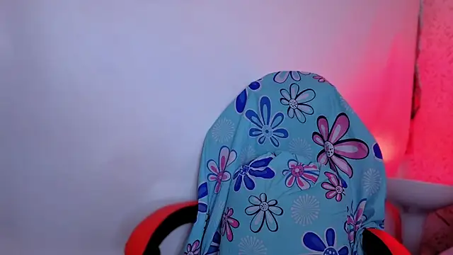 luly pink online show from 3, 7, 2026