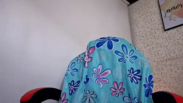 luly pink online show from 16, 7, 2026