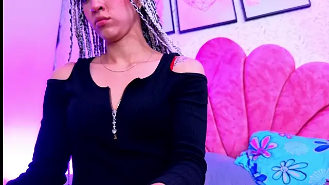 luly pink online show from 7, 8, 2026