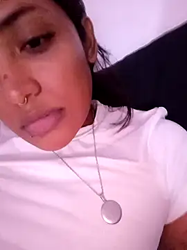 VictoireFeller online show from 22, 10, 2025