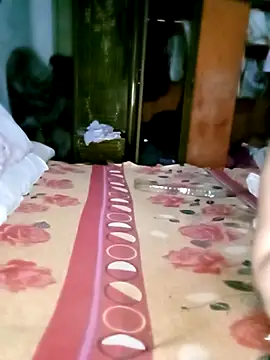 Snapshot of Meral1 chatting on 7, 10, 2025 Meral1 online show from 7, 10, 2025