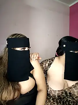 Snapshot of Meral1 chatting on 30, 10, 2025 Meral1 online show from 30, 10, 2025