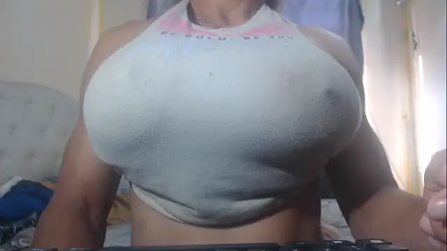 DanielaMuscleTS online show from 9, 1, 2026