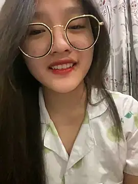 Krixxi22 online show from 16, 1, 2025