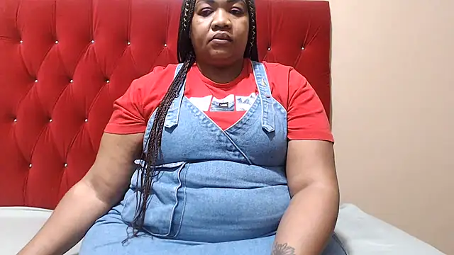 Snapshot of MIGHTYASSS chatting on 5, 8, 2026 MIGHTYASSS online show from 5, 8, 2026