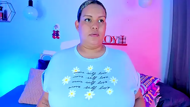 Snapshot of monicabbw_ chatting on 27, 12, 2024 monicabbw online show from 27, 12, 2024