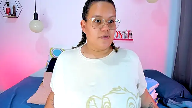 Snapshot of monicabbw_ chatting on 13, 2, 2025 monicabbw online show from 13, 2, 2025