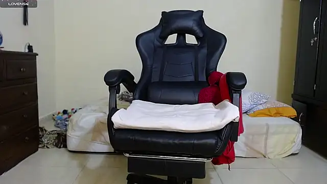 Giorgia xue53 online show from 6, 2, 2025