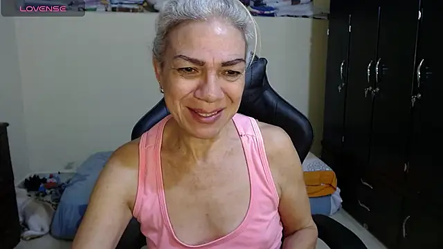 Giorgia xue53 online show from 15, 2, 2025