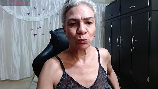 Giorgia xue53 online show from 24, 2, 2025