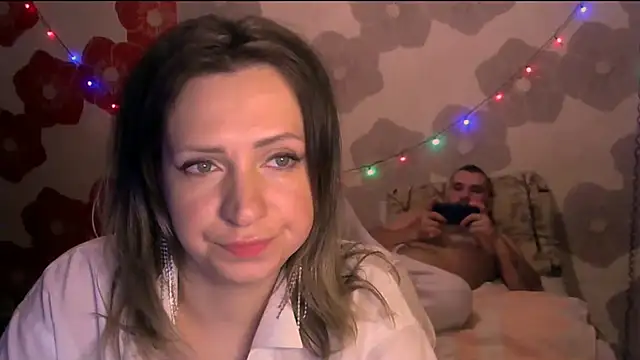 Snapshot of John_Daenerys chatting on 7, 11, 2025 John Daenerys online show from 7, 11, 2025