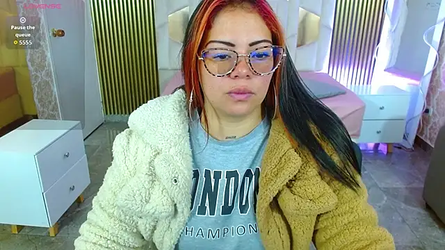 martinna tay online show from 18, 11, 2025