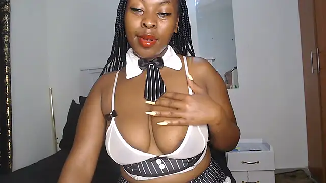 Snapshot of sweetice_02 chatting on 21, 7, 2026 sweetice 02 online show from 21, 7, 2026