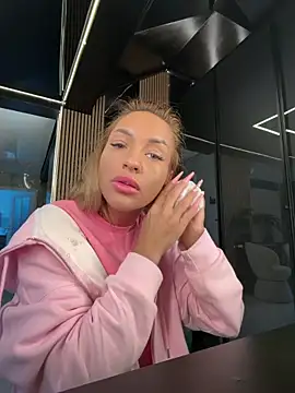 LovingBlondie online show from 3, 5, 2026