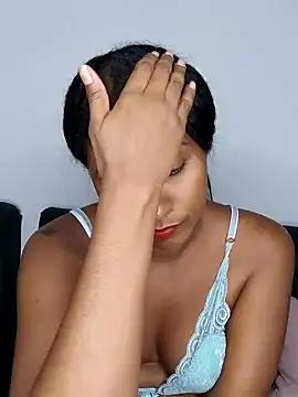 Berry Bans online show from 6, 8, 2026