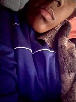 Snapshot of -_Anny_- chatting on 10, 11, 2025 - Anny - online show from 10, 11, 2025