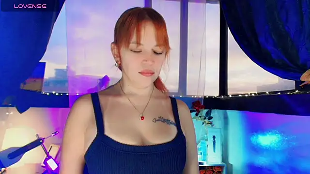 Snapshot of mariana_scott__ chatting on 12, 5, 2026 mariana scott online show from 12, 5, 2026