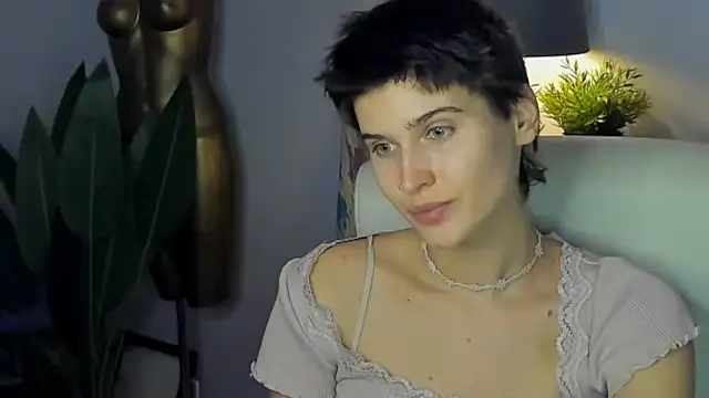 Snapshot of sarah_perfect chatting on 9, 10, 2025 sarah perfect online show from 9, 10, 2025