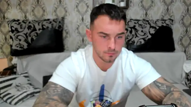 Jonmusclemaster online show from 14, 11, 2025