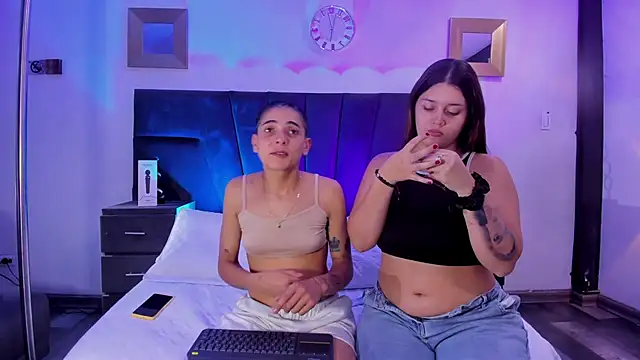 AndreaAndKarina online show from 19, 12, 2024