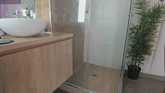 Angelbae- online show from 29, 1, 2025