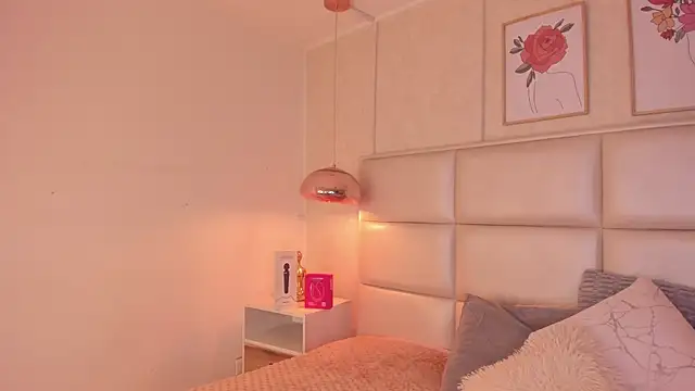 Aily Yozuko online show from 19, 2, 2026