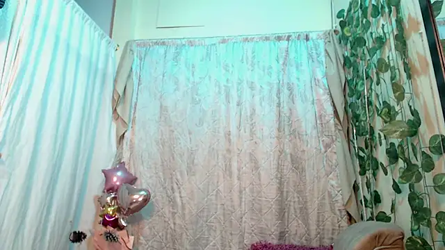 nicollejordan1 online show from 8, 3, 2025