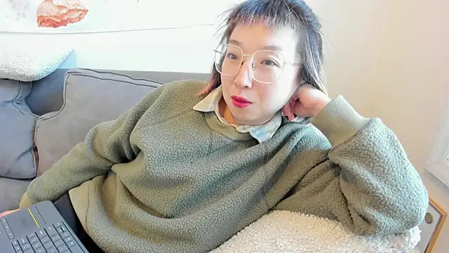 Snapshot of luxgray chatting on 10, 3, 2025 luxgray online show from 10, 3, 2025