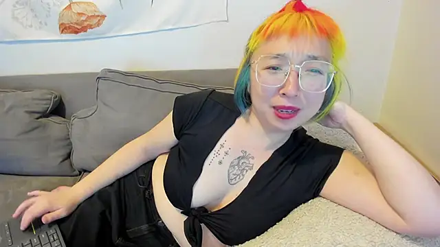 Snapshot of luxgray chatting on 18, 3, 2025 luxgray online show from 18, 3, 2025