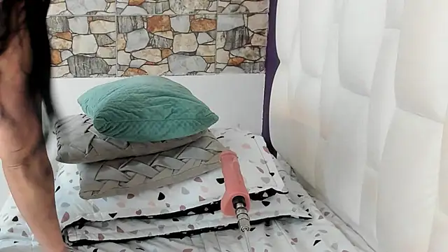 brithanyadams23 online show from 14, 9, 2025