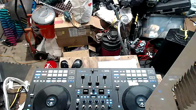 tongueispowerr6d9 online show from 10, 12, 2024