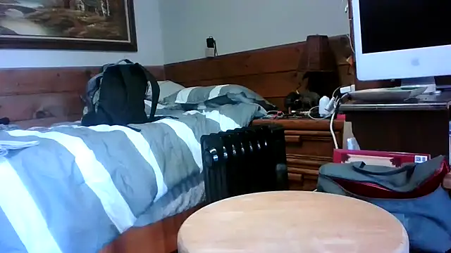 tongueispowerr6d9 online show from 3, 1, 2025