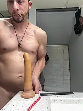 tongueispowerr6d9 online show from 14, 4, 2026