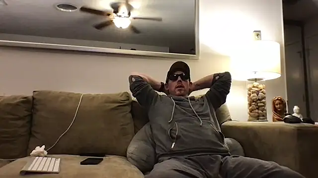 Snapshot of Rock_Pierce chatting on 14, 3, 2025 Rock Pierce online show from 14, 3, 2025