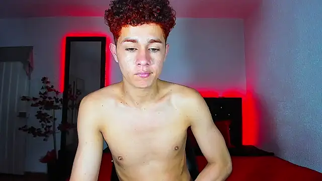 Snapshot of DavidfullOFlove chatting on 18, 1, 2025 DavidfullOFlove online show from 18, 1, 2025