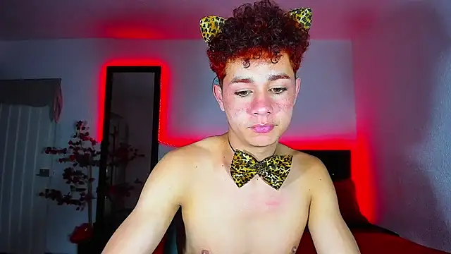 Snapshot of DavidfullOFlove chatting on 21, 1, 2025 DavidfullOFlove online show from 21, 1, 2025