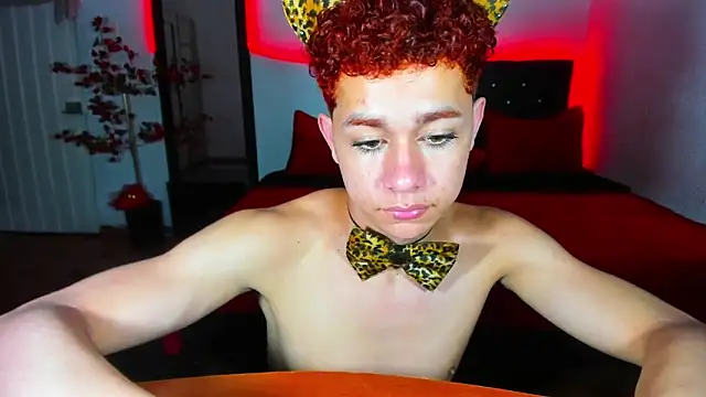 Snapshot of DavidfullOFlove chatting on 22, 1, 2025 DavidfullOFlove online show from 22, 1, 2025